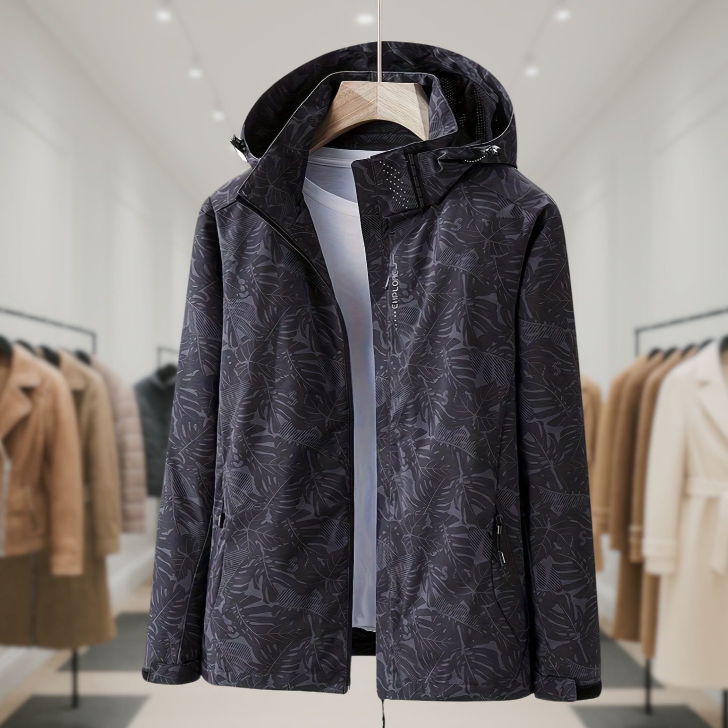 Lauren | Windproof Outdoor Jacket with Camouflage Print